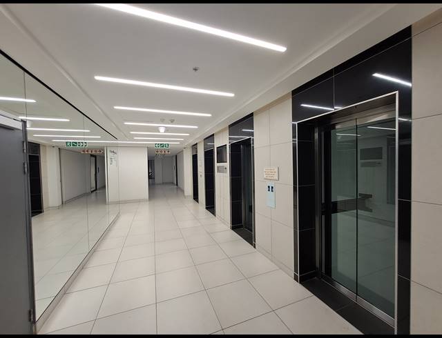 310M² OFFICE TO LET IN ILLOVO